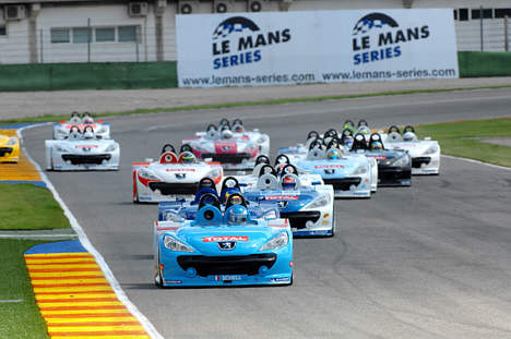 Starten på race 1.
(Foto: Peugeot Media)